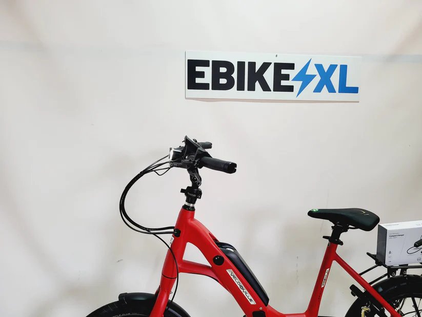 Velo de Ville Premium Bosch Active Line Plus MIddenmotor Compact Rood