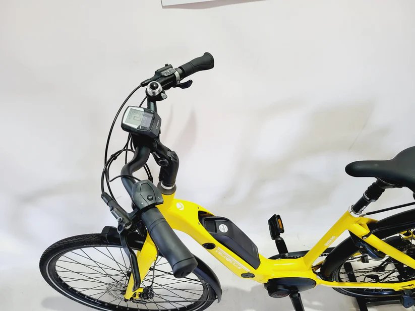 Velo de Ville Trekking AEB Classic 400 Bosch Performance Line Mi Lage instap Geel 51cm