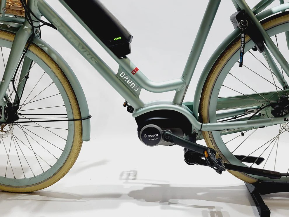 Batavus E-GO EXT Bosch Active Line Middenmotor Transportfi Lage instap Lichtgroen turkoois 61cm XL
