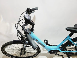 Trek Verve+ 2 Bosch Performance Line Middenmotor Lage instap Lichtblauw 50cm