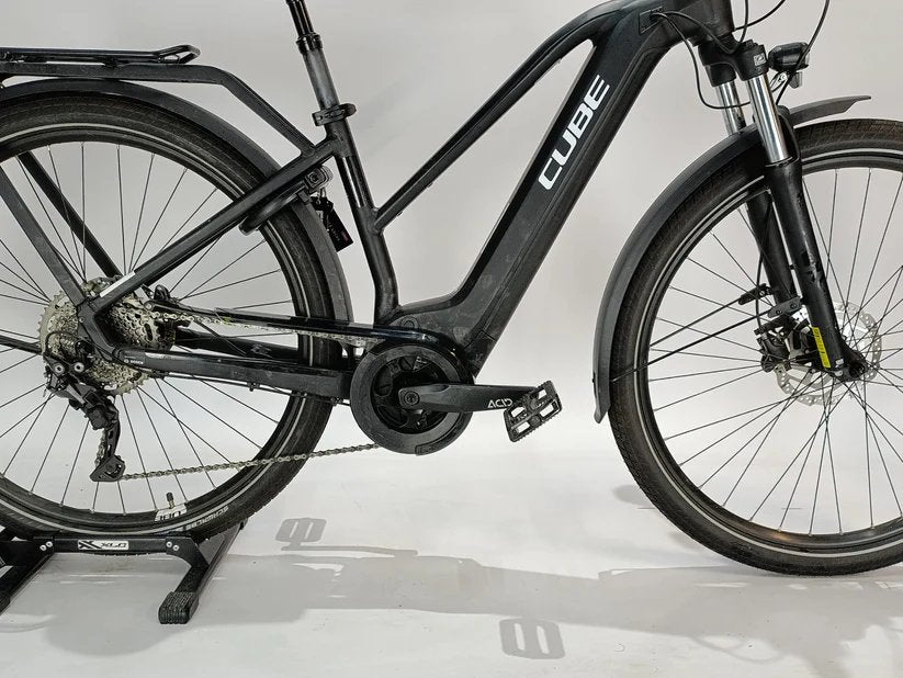 Cube Touring Pro Bosch Performance Line Middenmotor Mixed Zwart 45cm S