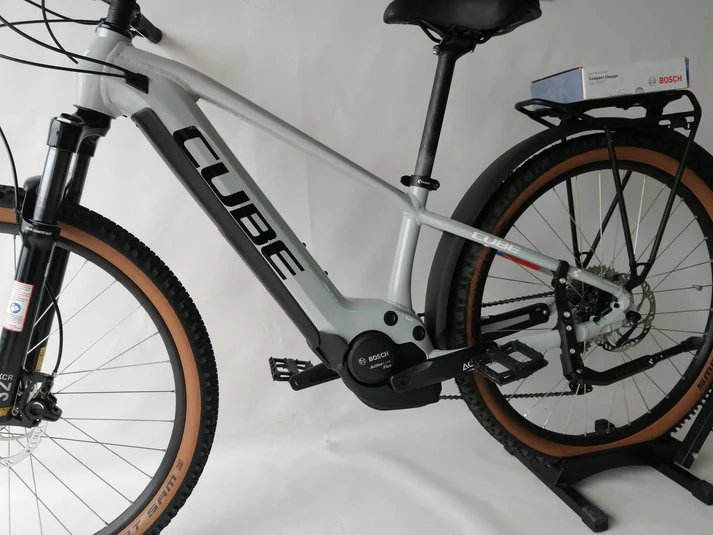 NIEUW Cube Reaction SL Bosch Active Line Plus Middenmotor Mixed Lichtgrijs 36cm S