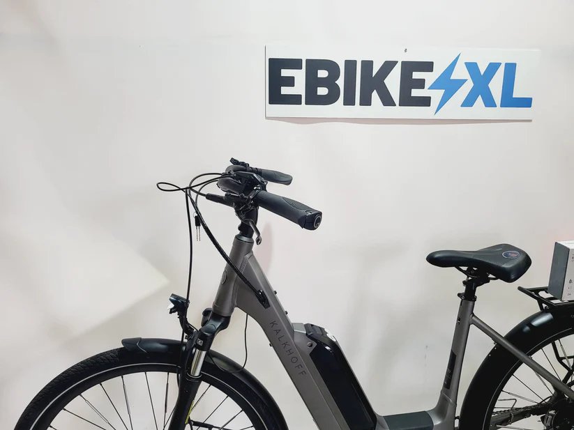Kalkhoff Endeavor E-Trekking Bosch Performance Line Middenm Lage instap Grijs 50cm M