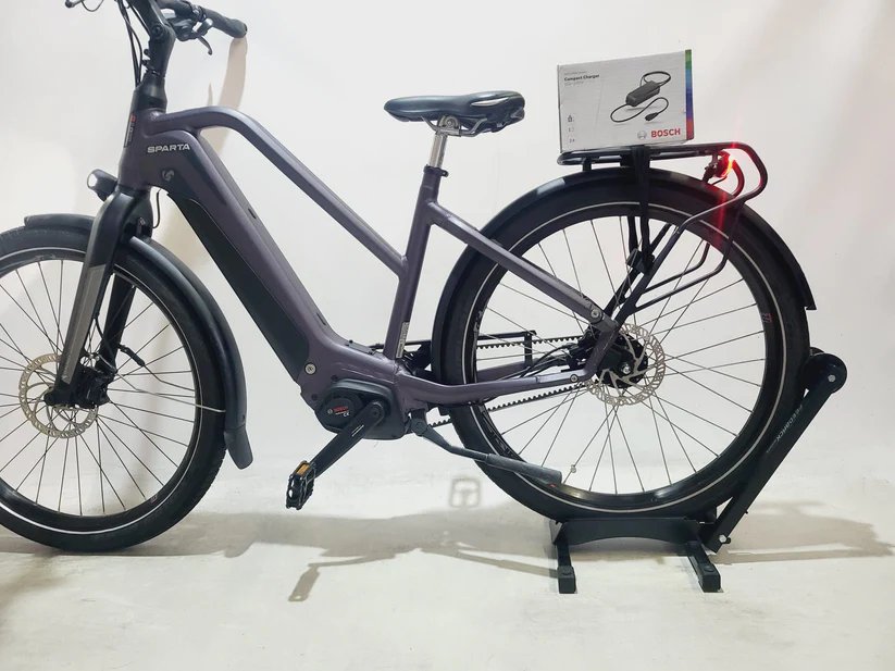 Sparta d-Burst M8TB Bosch Perf Line CX Middenmotor 625Wh! Mixed Paars 48cm