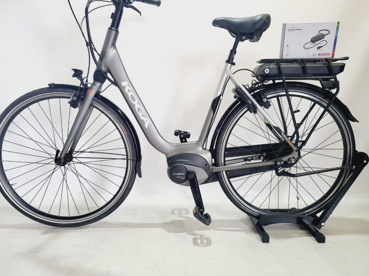 Koga Koga E-Nova Bosch Active Line Plus Middenmotor Lage instap Grijs 57cm L