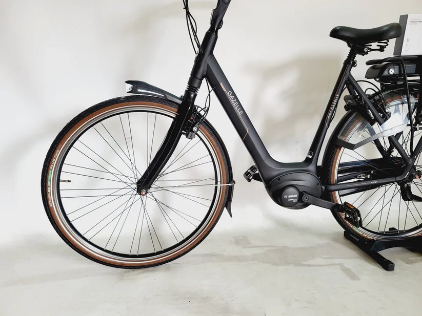 Gazelle Orange C8 Bosch Active Line Plus Middenmotor, Zwart