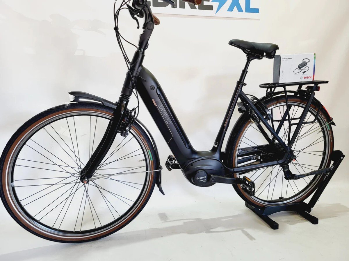 Gazelle Grenoble C8 Bosch Active Line Plus Middenmotor, Zwart