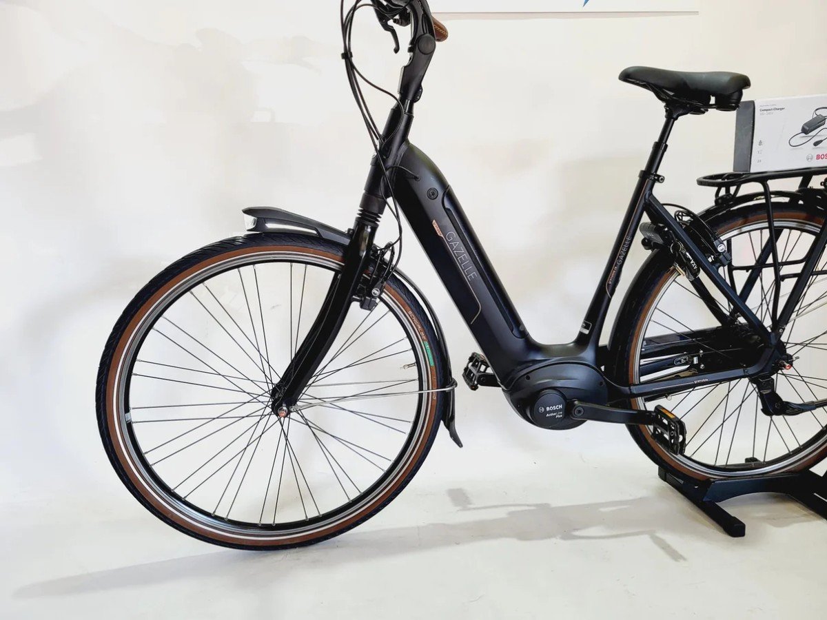 Gazelle Grenoble C8 Bosch Active Line Plus Middenmotor, Zwart