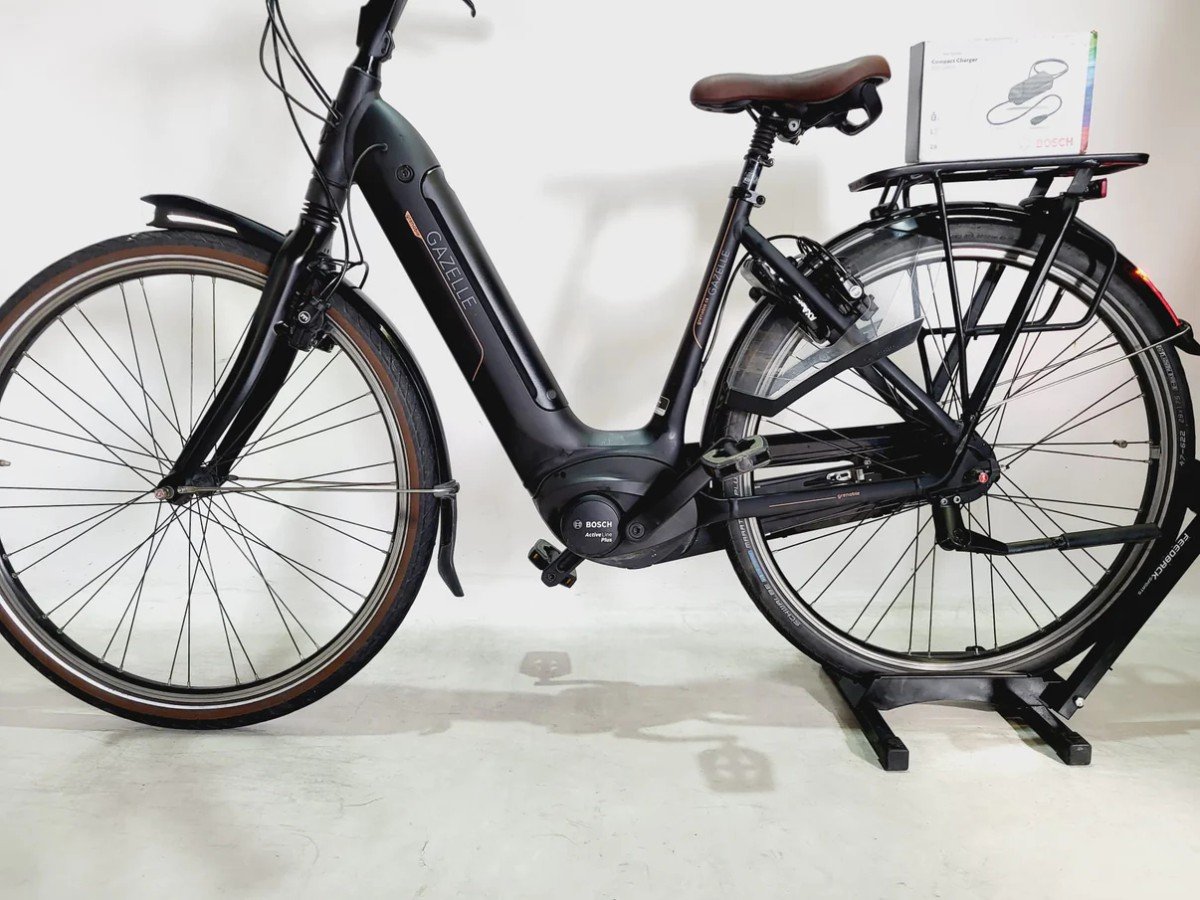 Gazelle Grenoble C8 Bosch Active Line Plus Middenmotor, Zwart