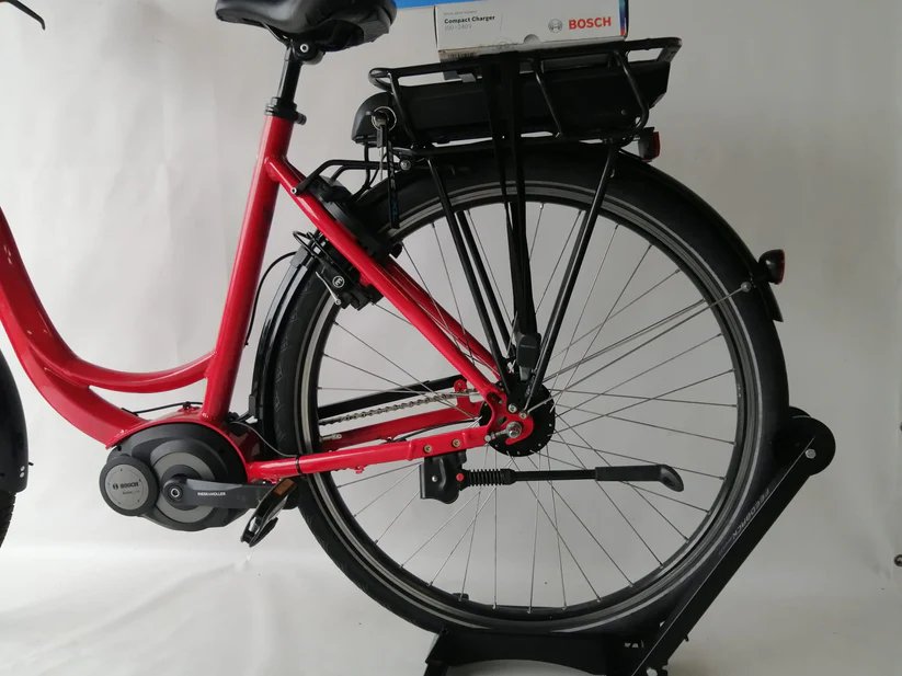 Riese & Müller Swing Bosch Active Line Middenmotor Lage instap Rood 56cm L