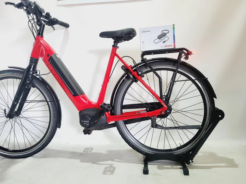 Gazelle Ultimate C8+ Bosch Active Line Plus Middenmotor 50, Rood