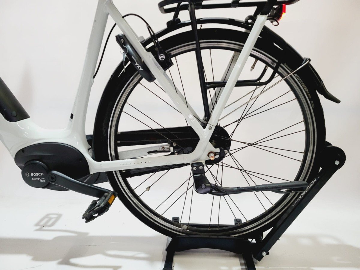 Gazelle Grenoble C7+ Bosch Active Line Plus Middenmotor Lage instap Wit 57cm L