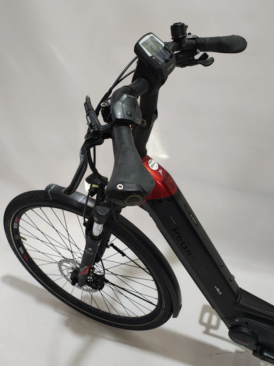 Pegasus Premio EVO E10 Bosch Performance Line CX Middenmot Lage instap Rood / Zwart 45cm S