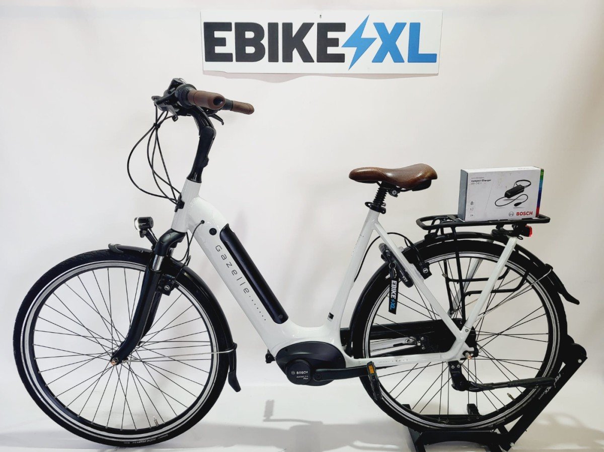 Gazelle VERKOCHT Grenoble C7+ Bosch Active Line Plus Midde Lage instap Wit 57cm L