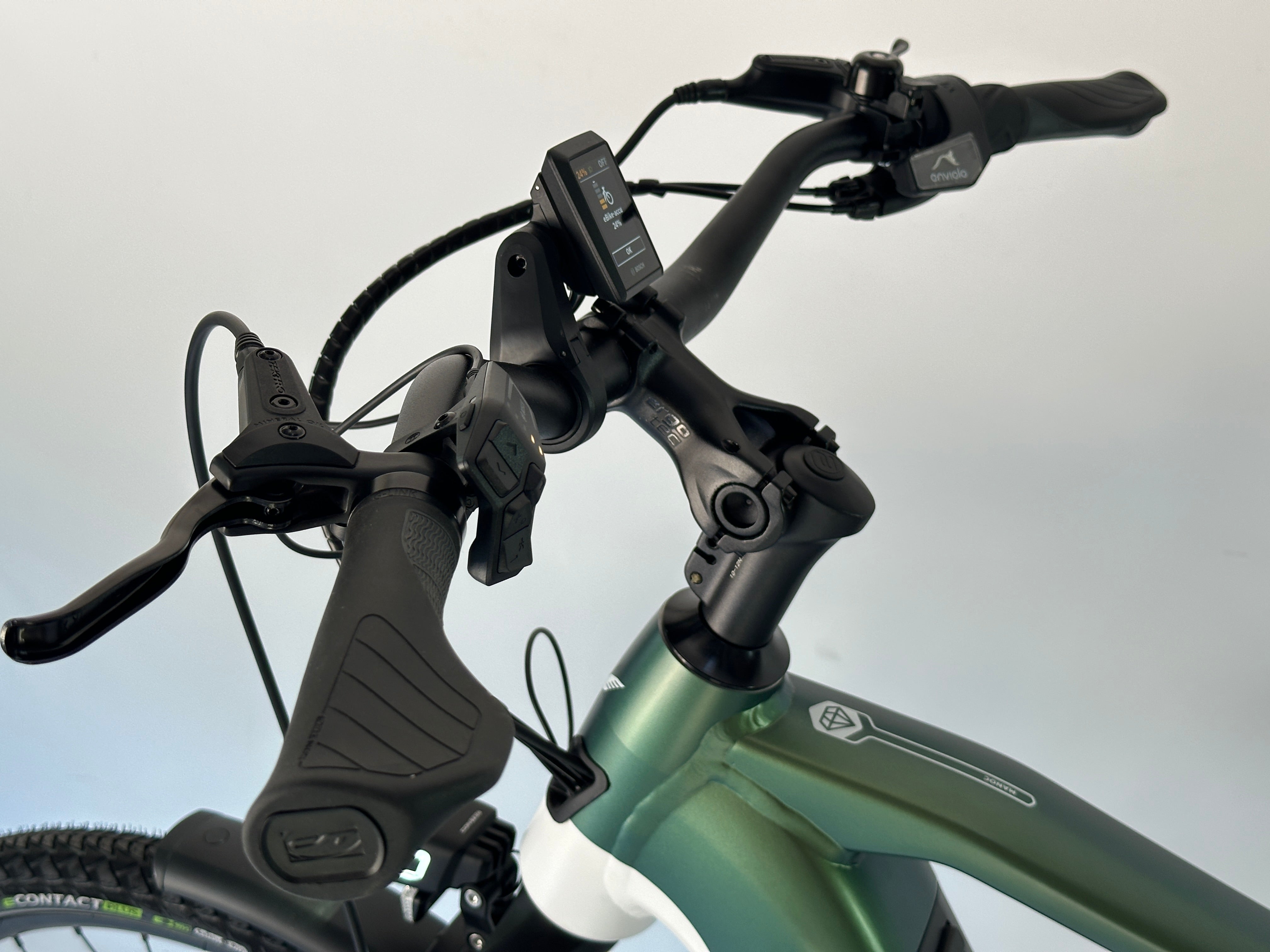 NIEUW Victoria Manoc 5 Bosch Performance Line CX Middenmotor 750Wh Belt-Drive Smart