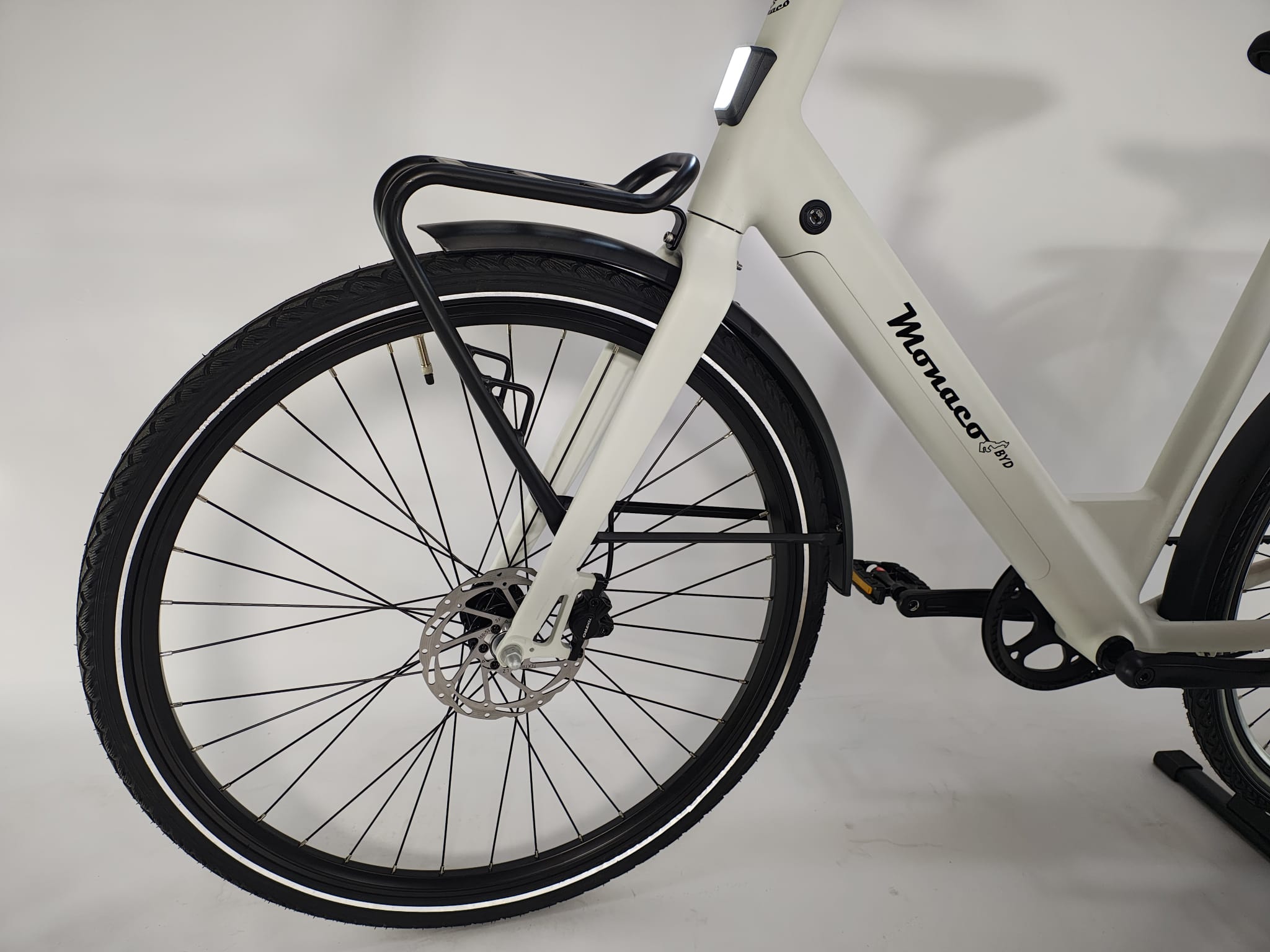 NIEUW! Monaco BYD met Belt-Drive! Wit