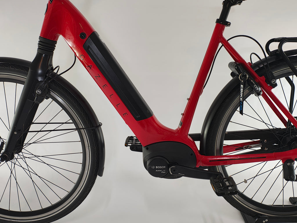 Gazelle Ultimate C8+ Bosch Active Line Plus Middenmotor 500Wh, zadel en frame