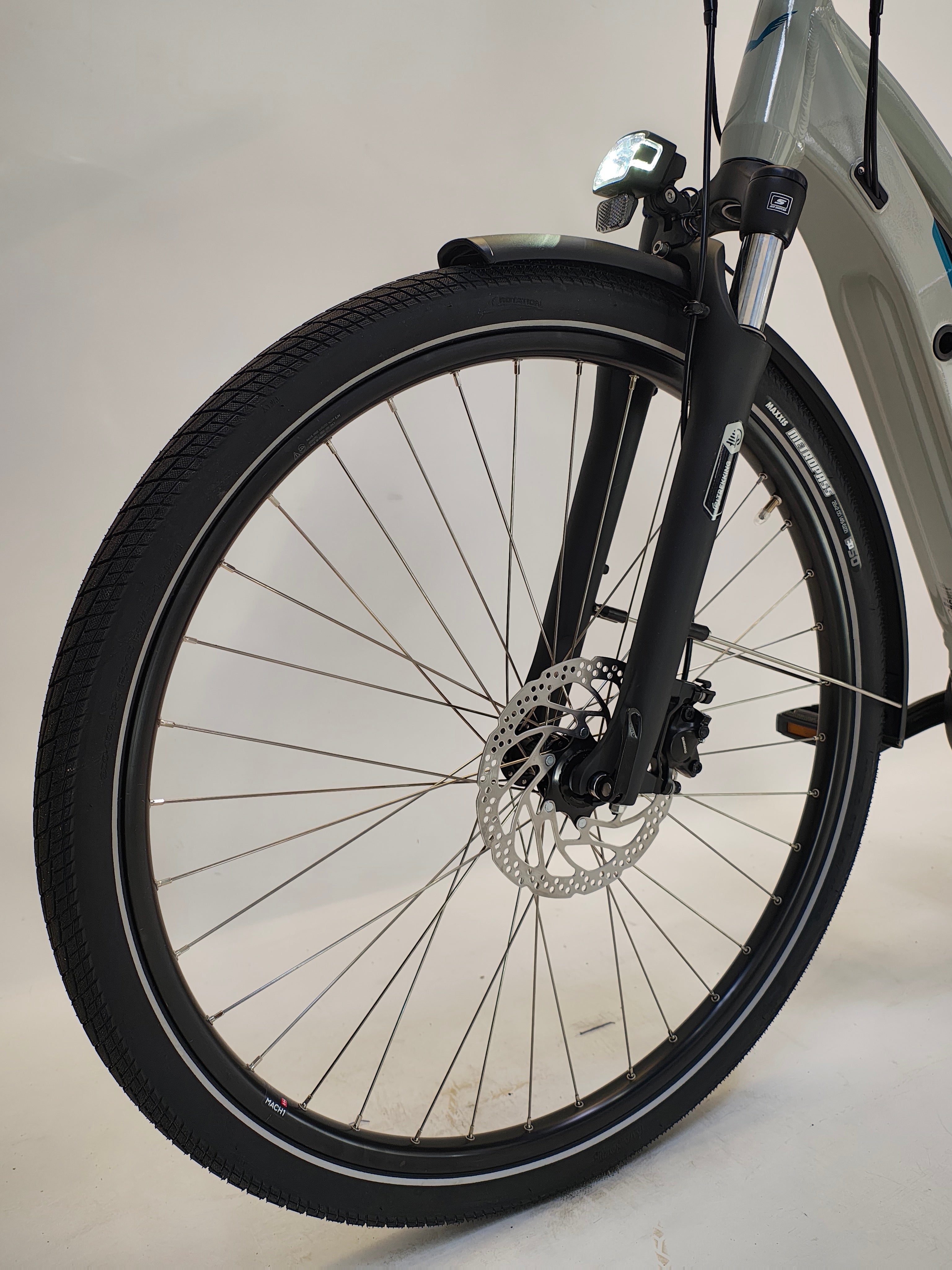 NIEUW! Victoria e-Trekking 7.8 Bosch Performance Line Middenmotor 500Wh Belt-drive!