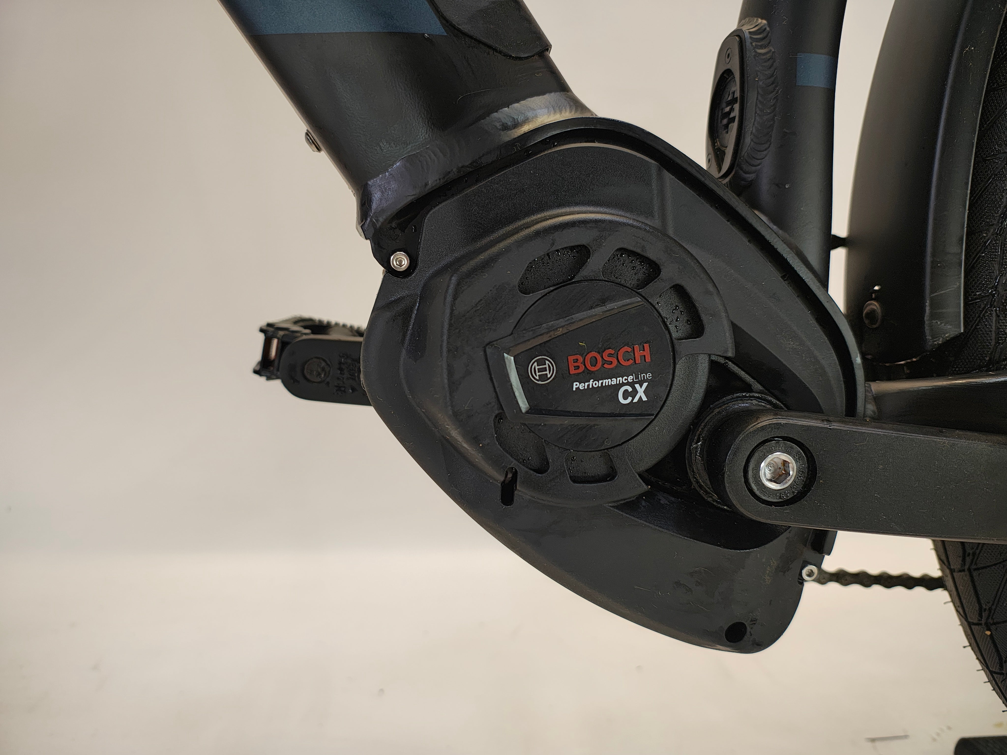 Compel HTS 9.7 Hybrid Bosch Performance Line CX Middenmotor 625Wh!