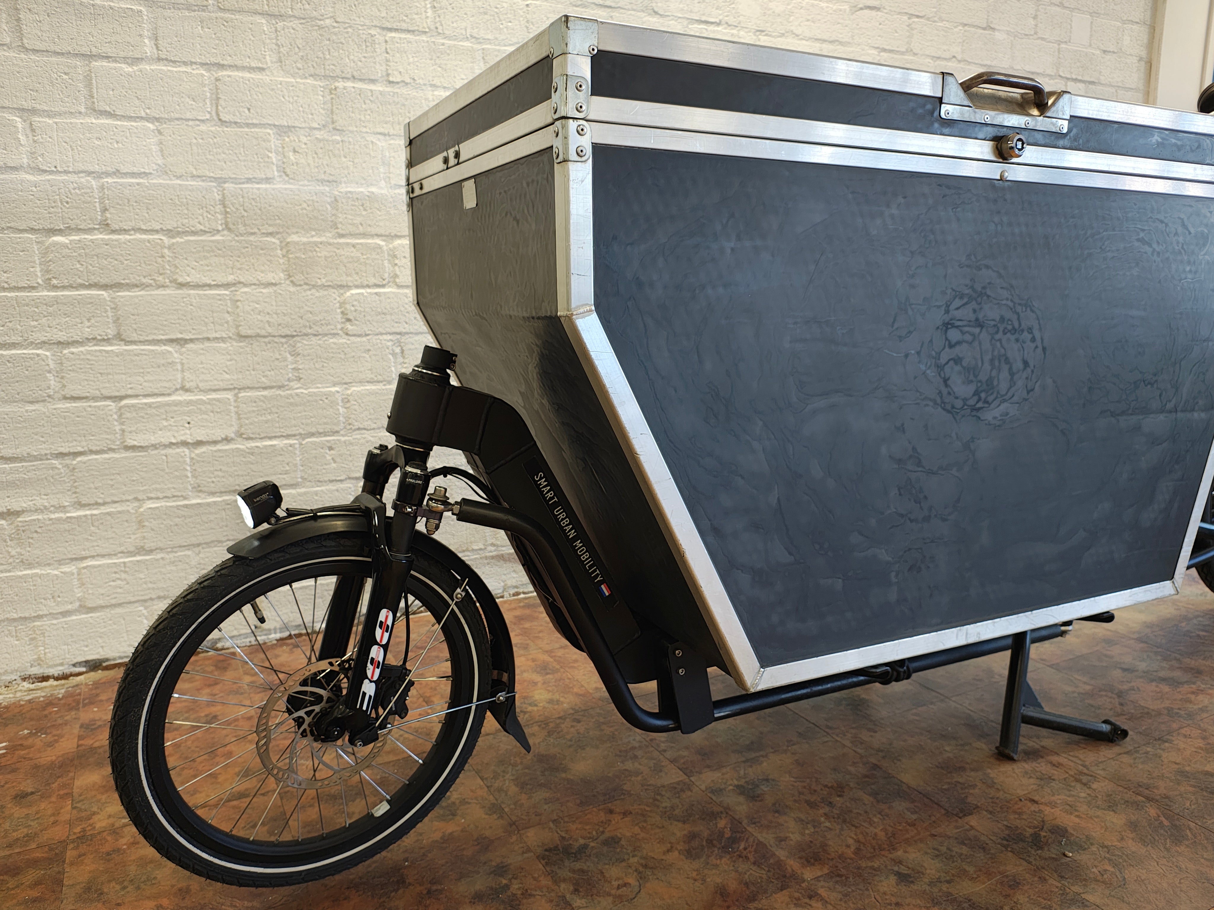 Urban Arrow Flatbed + Flightcase XL Bosch Performance Line CX Middenmotor 500Wh!