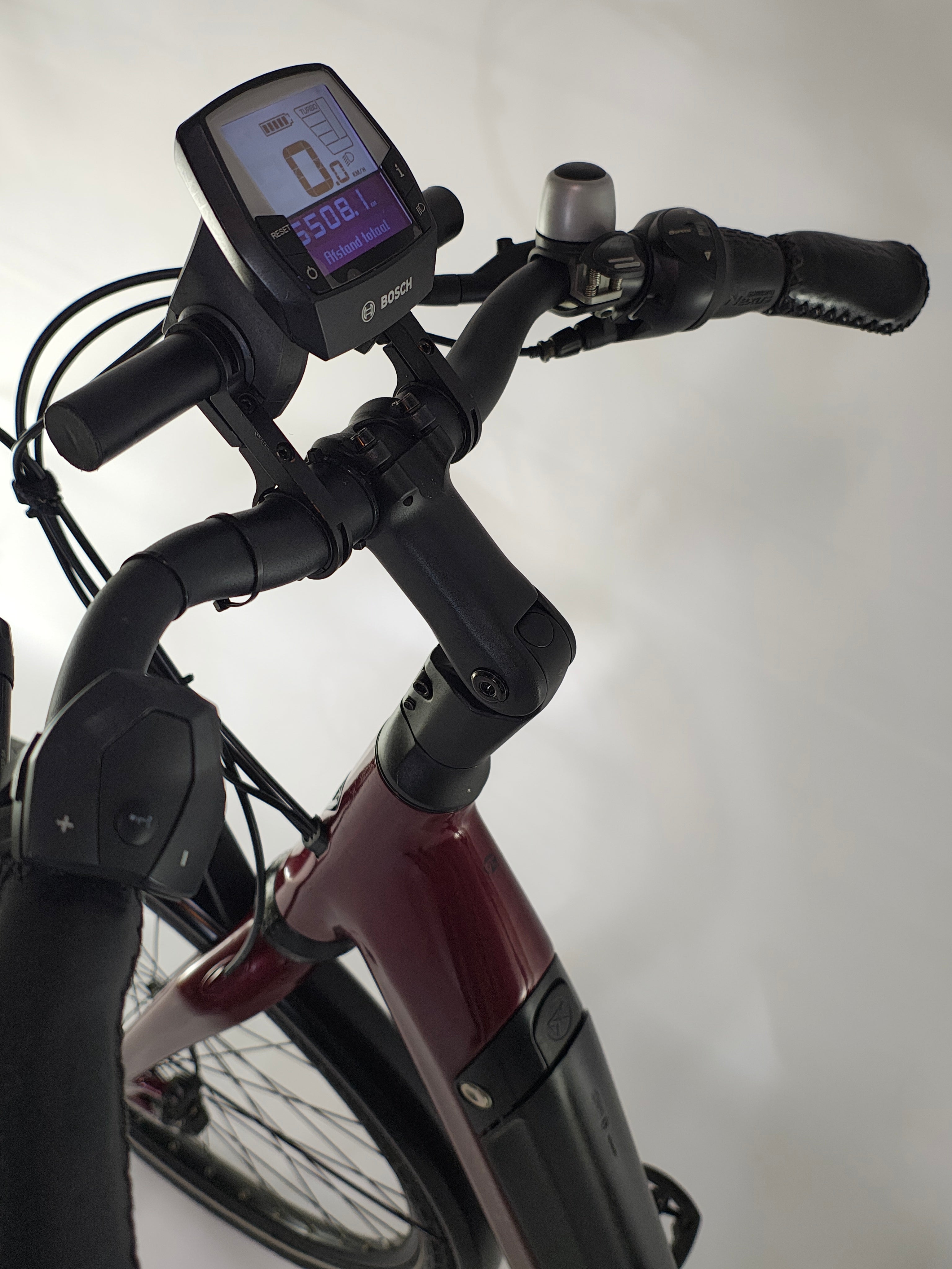 Koga e-nova EVO Bosch Active Line Plus Middenmotor Belt-Drive!