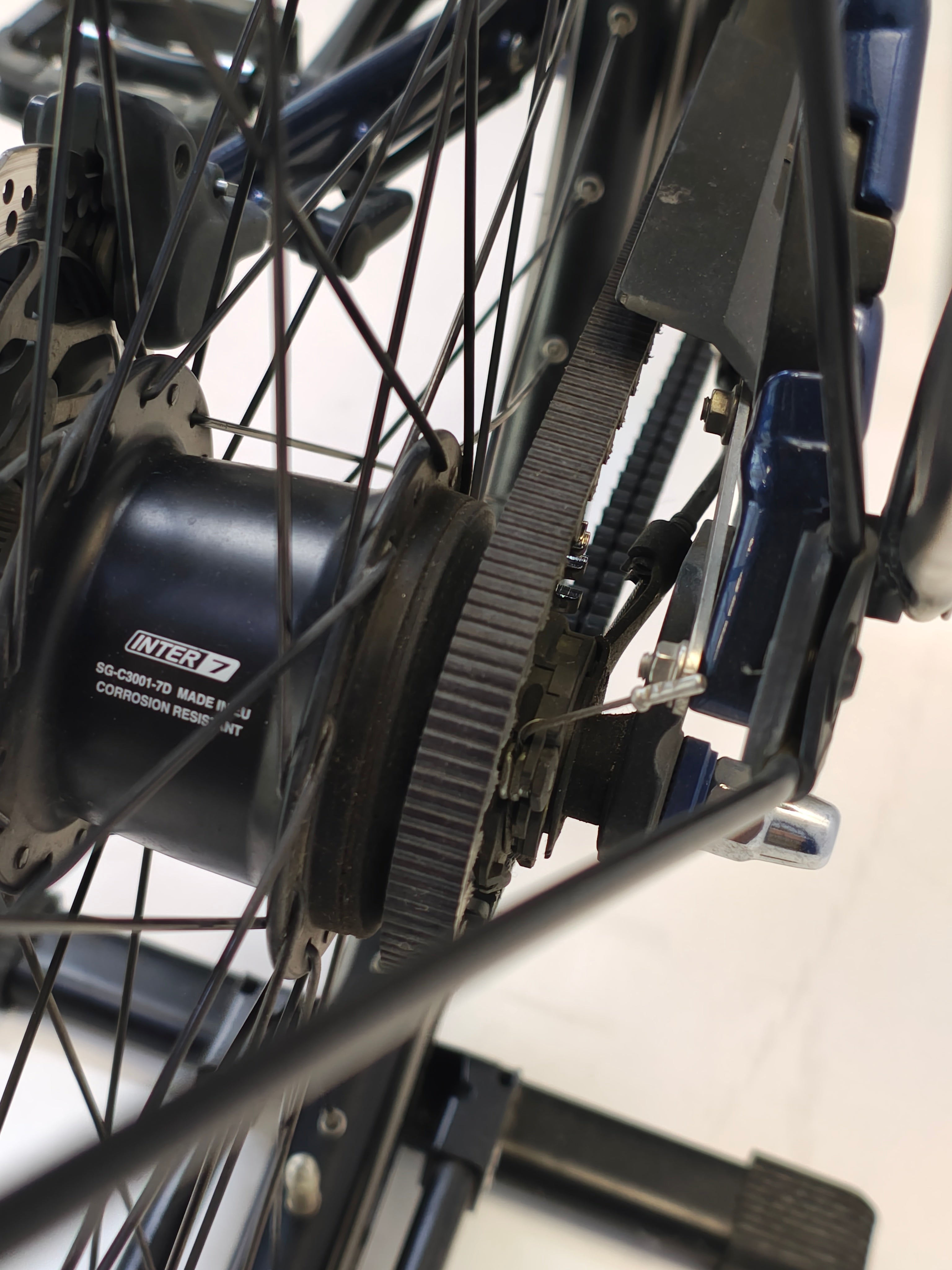 Velo de Ville Trekking AEB 400 Bosch Active Line Plus Middenmotor Belt-Drive