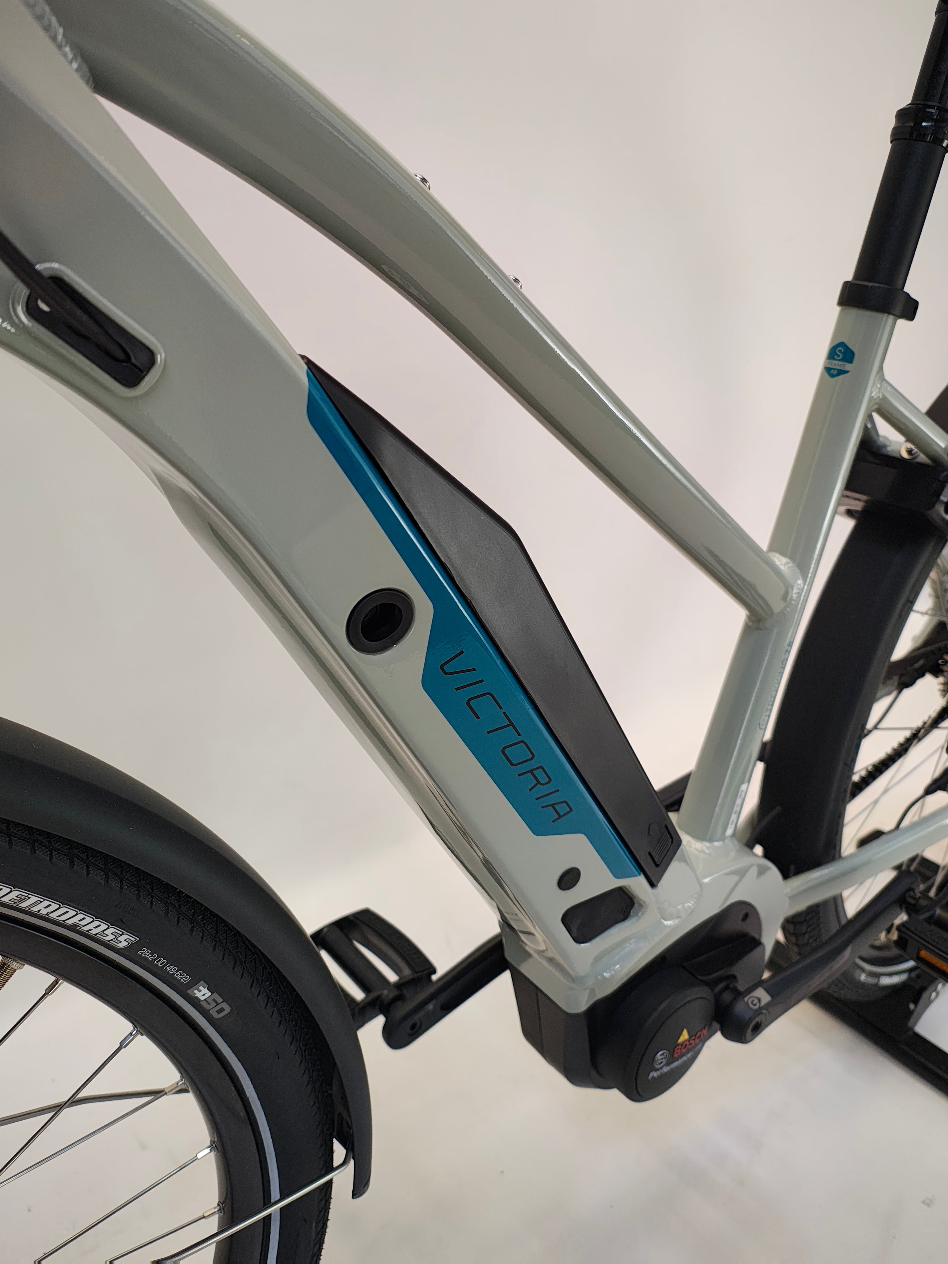 NIEUW! Victoria e-Trekking 7.8 Bosch Performance Line Middenmotor 500Wh Belt-drive!