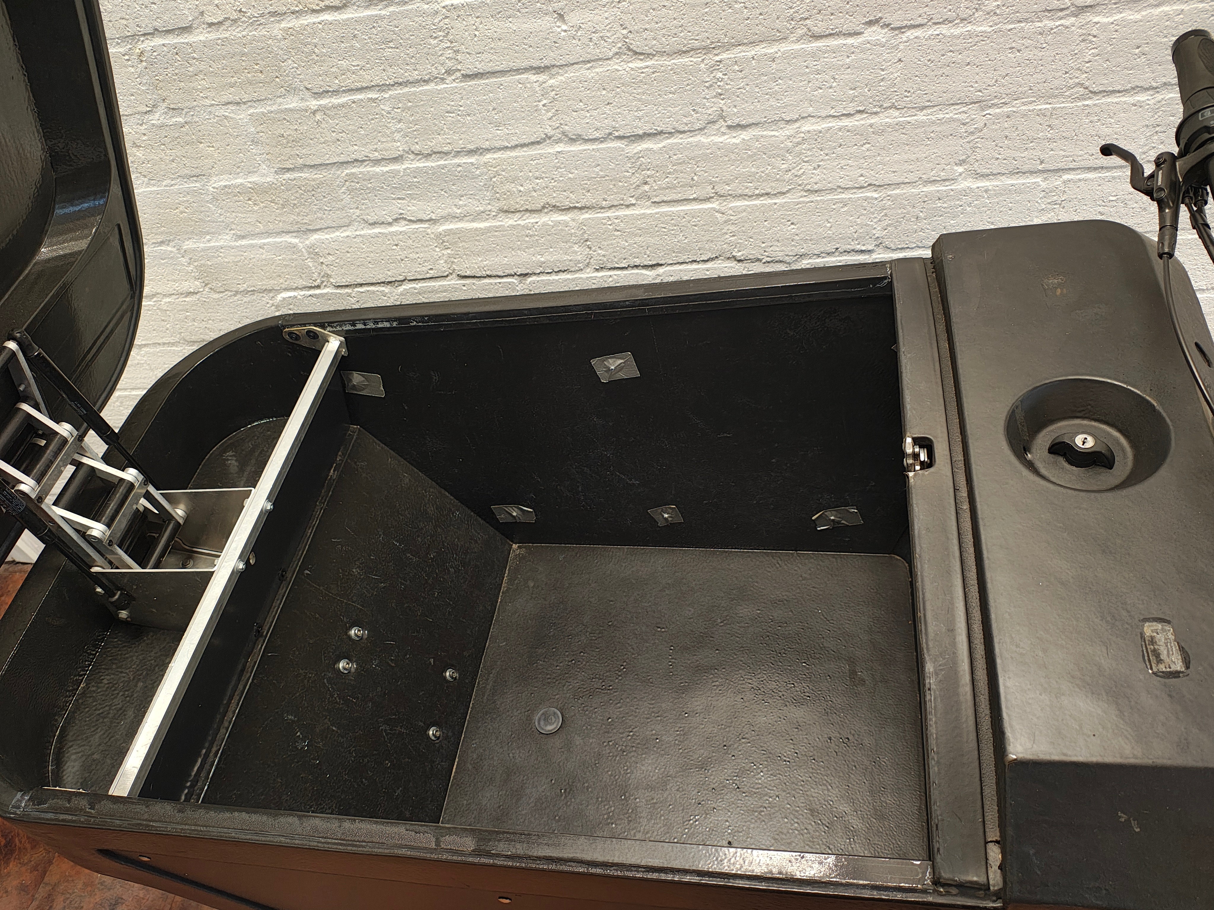 Urban Arrow Cargo Dockr Bosch Performance Line Middenmotor 500Wh Belt-Drive!