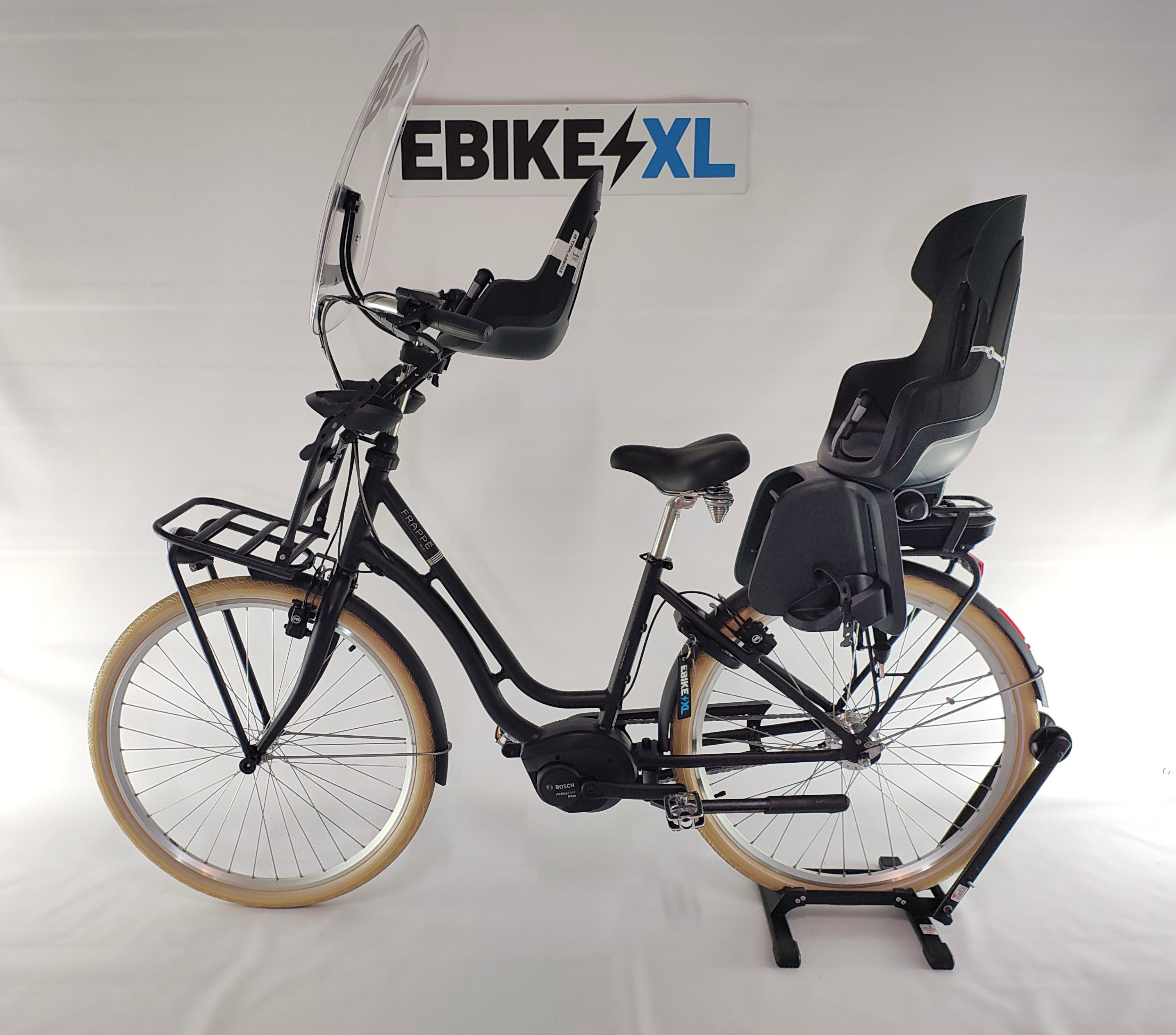 NIEUW! Frappé e-City Comfort Bosch Active Line Plus Middenmotor Zwart Mat Transportfiets L